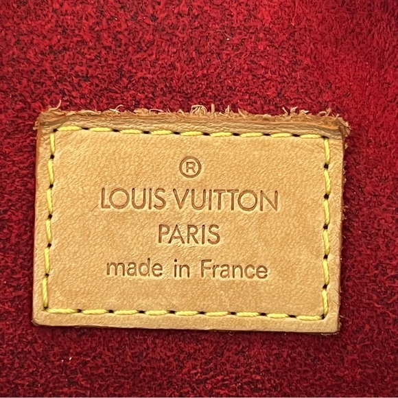 Louis Vuitton Excentr-Cite - Picture 6 of 6